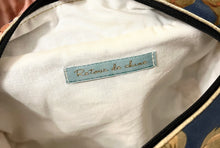 Charger l'image dans la galerie, TROUSSE DE TOILETTE