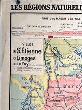 Charger l'image dans la galerie, ANCIENNE AFFICHE SCOLAIRE "LES RÉGIONS NATURELLES DE LA FRANCE" - LE MASSIF CENTRAL