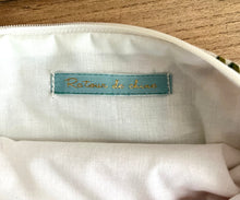 Charger l'image dans la galerie, POCHETTE "OEILLETS"