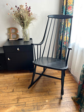 Charger l'image dans la galerie, ROCKING-CHAIR SCANDINAVE