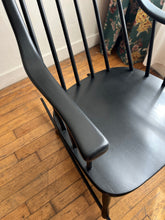 Charger l'image dans la galerie, ROCKING-CHAIR SCANDINAVE