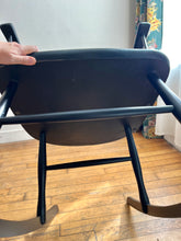 Charger l'image dans la galerie, ROCKING-CHAIR SCANDINAVE
