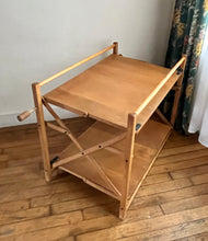 Charger l'image dans la galerie, DESSERTE PLIANTE ANNÉES 70