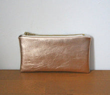 Charger l'image dans la galerie, PORTE-MONNAIE "ROSES"