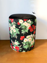 Charger l'image dans la galerie, POUF VINTAGE