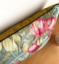 Charger l'image dans la galerie, COUSSIN "VERGER"