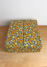 Charger l'image dans la galerie, BOITE ANCIENNE EN TISSU