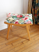 Charger l'image dans la galerie, OTTOMAN VINTAGE "ROSES"