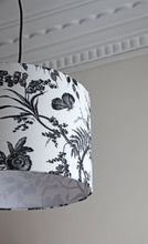 Charger l'image dans la galerie, SUSPENSION TOILE DE JOUY OISEAU