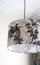 Charger l'image dans la galerie, SUSPENSION TOILE DE JOUY OISEAU