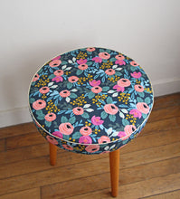 Charger l'image dans la galerie, TABOURET VINTAGE TRIPODE