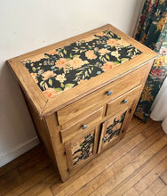 Charger l'image dans la galerie, BUFFET ANCIEN TYPE CONFITURIER