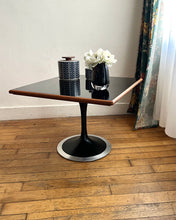 Charger l'image dans la galerie, TABLE BASSE PIED TULIPE