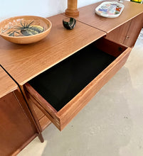 Charger l'image dans la galerie, ENFILADE SCANDINAVE