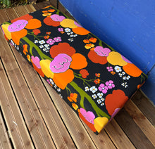 Charger l'image dans la galerie, BANQUETTE VINTAGE