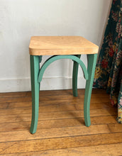Charger l'image dans la galerie, TABOURET "LUTERMA"