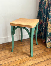 Charger l'image dans la galerie, TABOURET "LUTERMA"