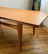 Charger l&#39;image dans la galerie, TABLE BASSE DESIGN SCANDINAVE