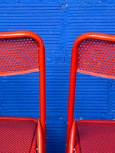 Charger l'image dans la galerie, DUO DE CHAISES PLIANTES EN MÉTAL PERFORÉ