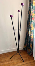 Charger l'image dans la galerie, PORTE-MANTEAU TRIPODE ANNÉES 50