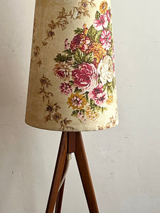 LAMPADAIRE TRIPODE ANNÉES 50