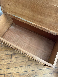 BANC COFFRE À JOUET EN ROTIN