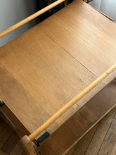 Charger l&#39;image dans la galerie, DESSERTE PLIANTE ANNÉES 70