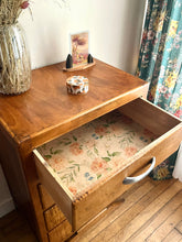 Charger l&#39;image dans la galerie, CHIFFONNIER ART DÉCO