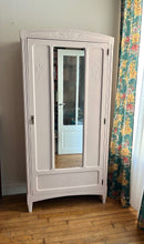 Charger l&#39;image dans la galerie, BONNETIÈRE ART DÉCO