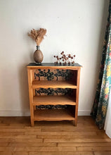 Charger l'image dans la galerie, BIBLIOTHÈQUE VINTAGE