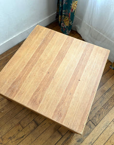 TABLE BASSE EN PIN