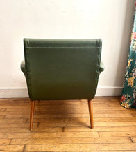 Charger l'image dans la galerie, FAUTEUILS EN SKAÏ ANNÉES 50