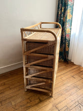 Charger l'image dans la galerie, COMMODE EN ROTIN