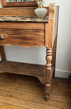 Charger l'image dans la galerie, COIFFEUSE ANCIENNE