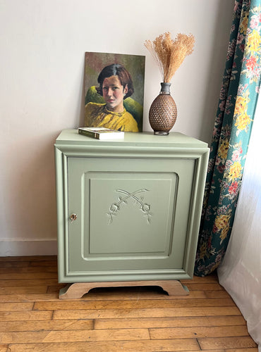 MEUBLE DE RANGEMENT TYPE CONFITURIER
